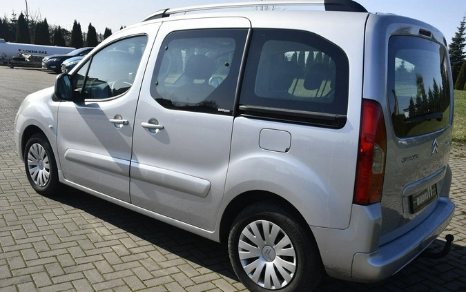 Citroen Berlingo cena 17900 przebieg: 280000, rok produkcji 2009 z Staszów małe 277